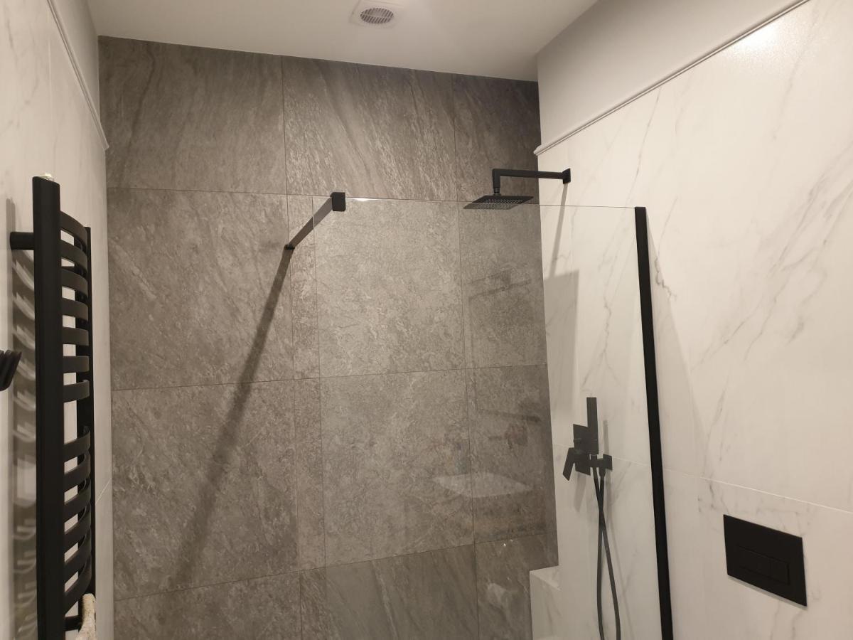 Apartamenty Centrum - Mickiewicza Bielsko-Biała Ngoại thất bức ảnh